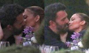 Jennifer Lopez e Ben Affleck on Facebook