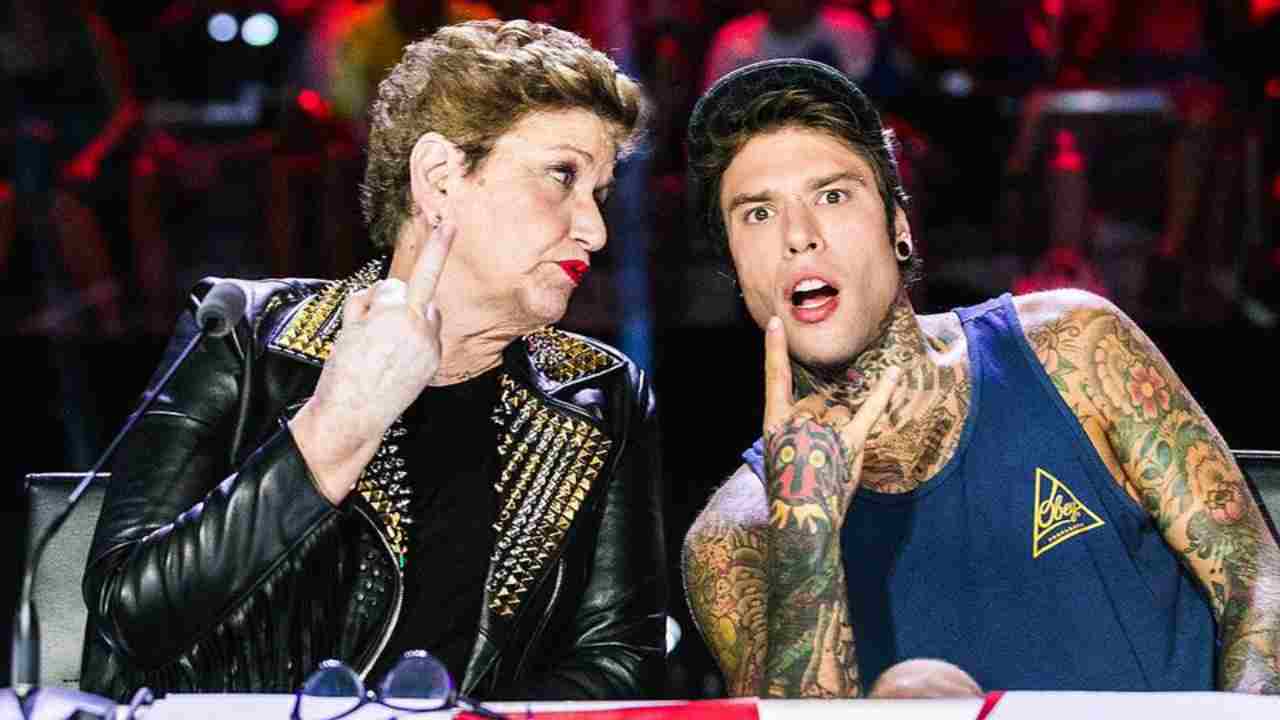 Mara Maionchi e Fedez on facebook