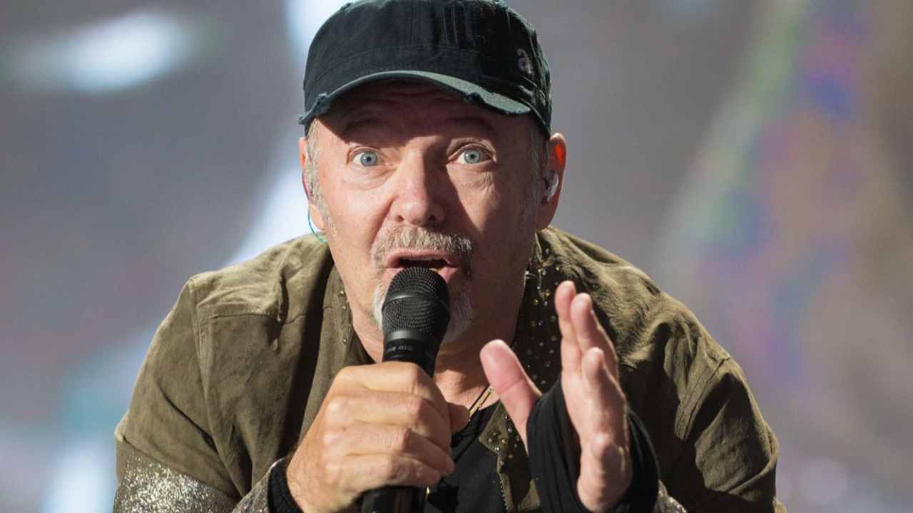 Vasco Rossi on facebook