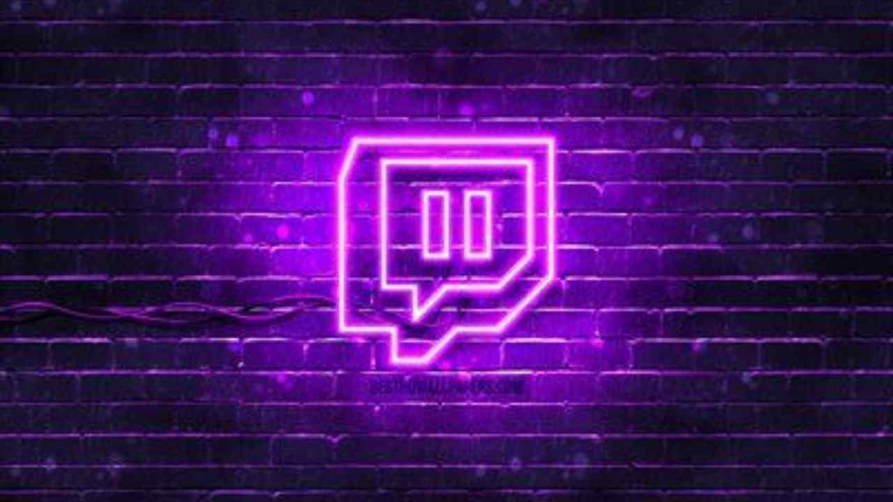 Twitch spezzato dagli hacker: ecco i guadagni degli streamer