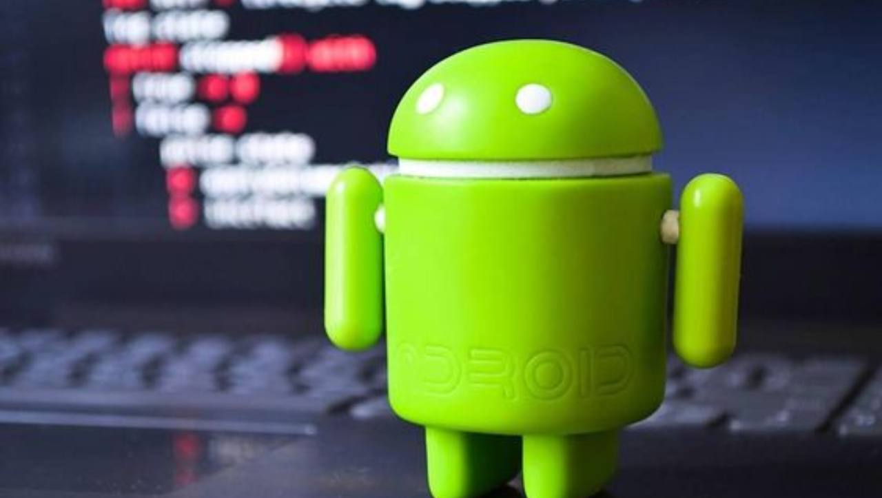 Ecco Android 12 finalmente per tutti, o quasi: gli esclusi e le maggiori novità dell'OS