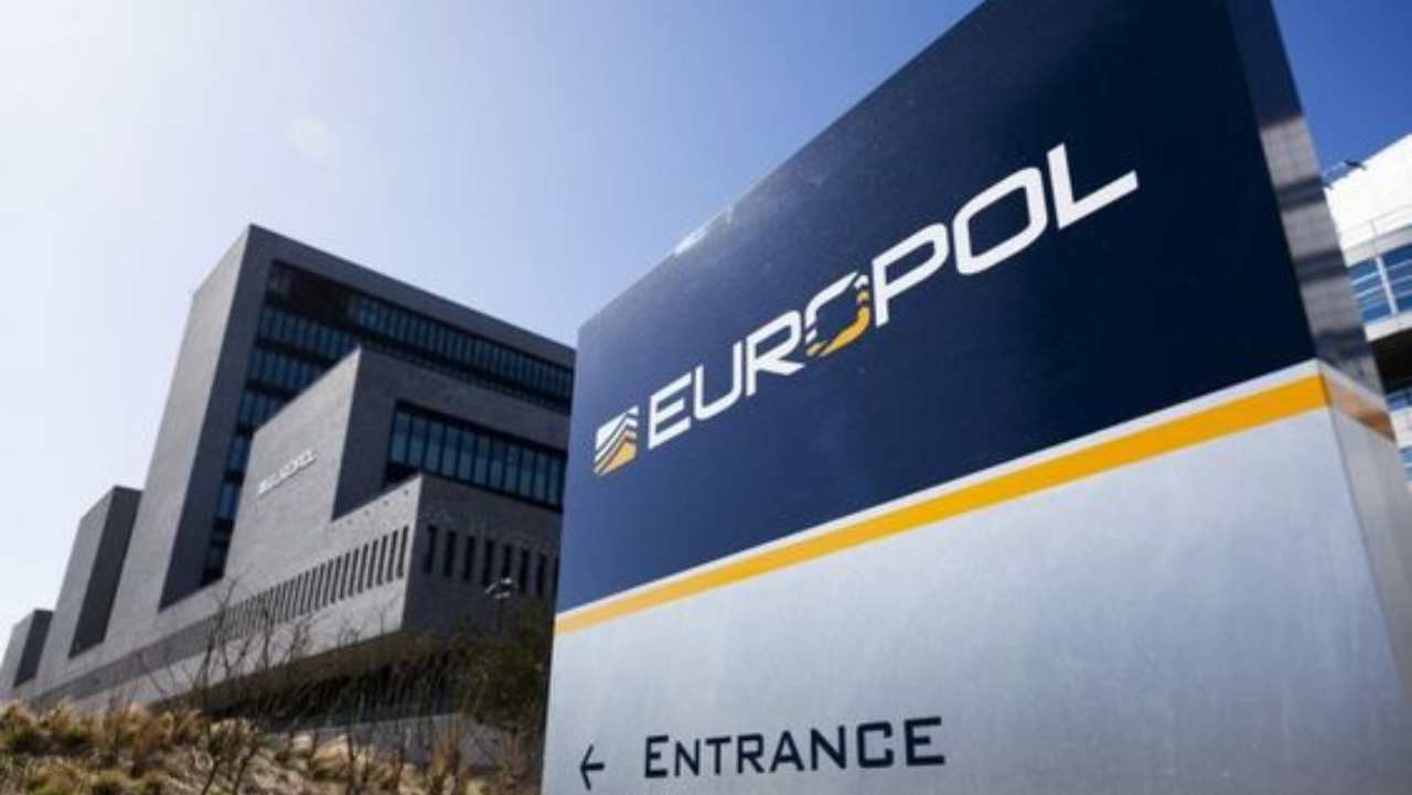 Fermati oltre 1.800 attacchi hacker contro Europol