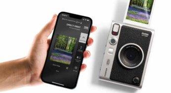 Instax lancia una fotocamera istantanea e stampante dall’aspetto vintage