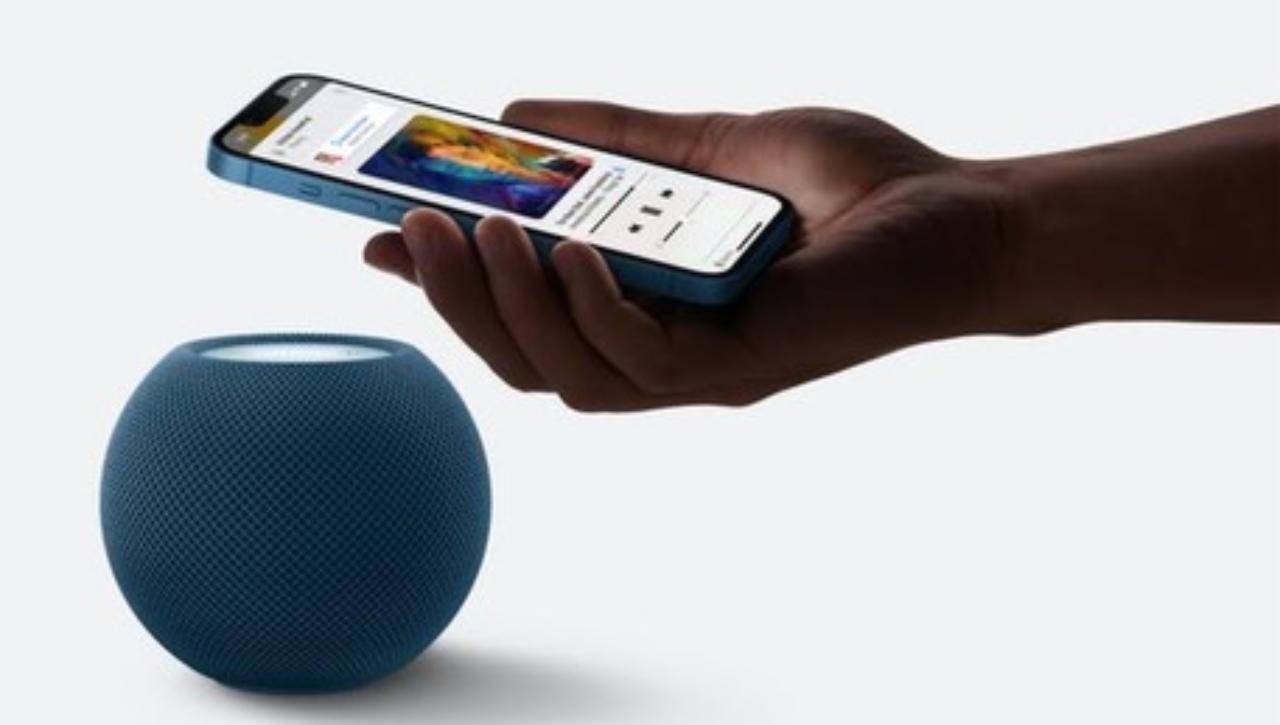 Apple sfida Amazon: HomePod Mini contro Echo, chi la spunta?