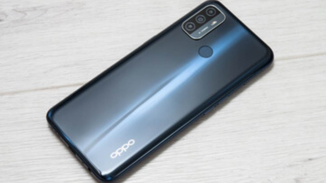 OPPO come nessuna: crea un dispositivo transformers e dall'ottimo design