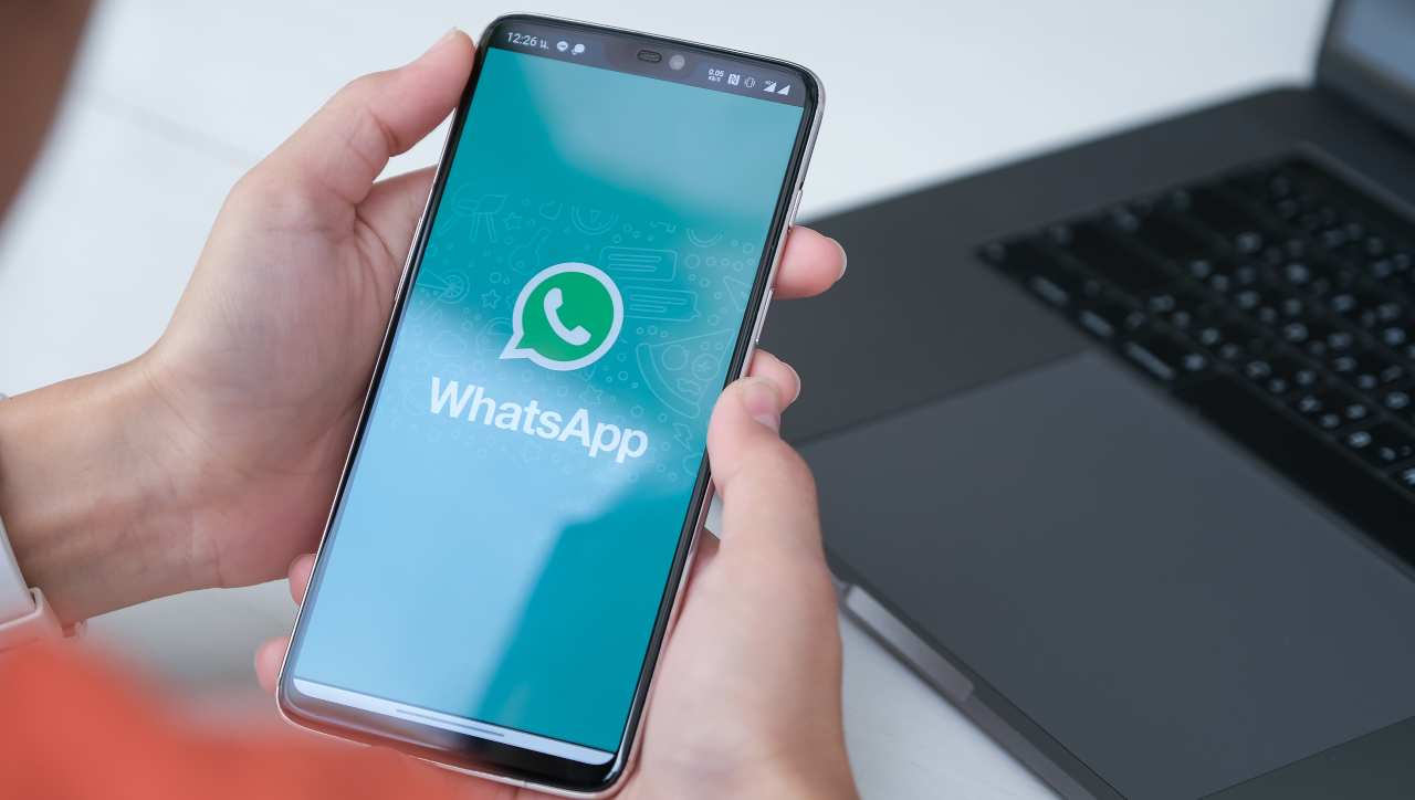 WhatsApp, come renderlo veramente sicuro dalle minacce quotidiane