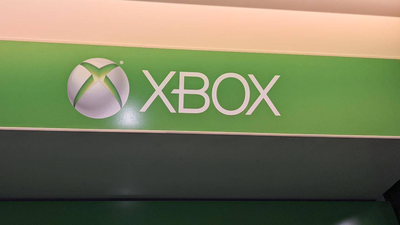 TIM inserisce una sorpresa nel suo store: Xbox Serie X, ed è subito disponibile