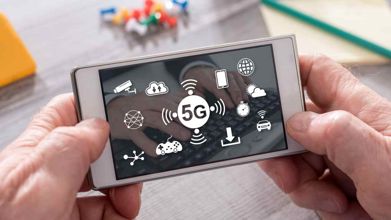 Porsche a tutto 5G: implementa i suoi stabilimenti e la produzione fa lo sprint