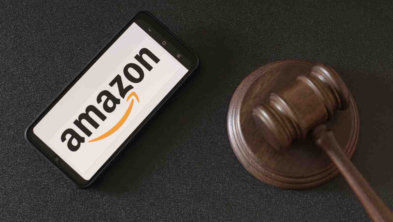 Le voci sullo stakanovismo di Amazon non si fermano: ora sotto indagine