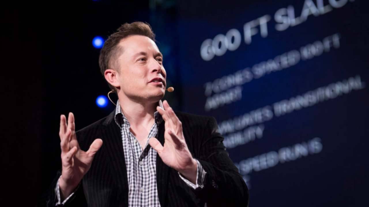 "LA CIVILTÀ UMANA È A RISCHIO, SIAMO POCHI SULLA TERRA" è l'ultima profezia di Elon Musk