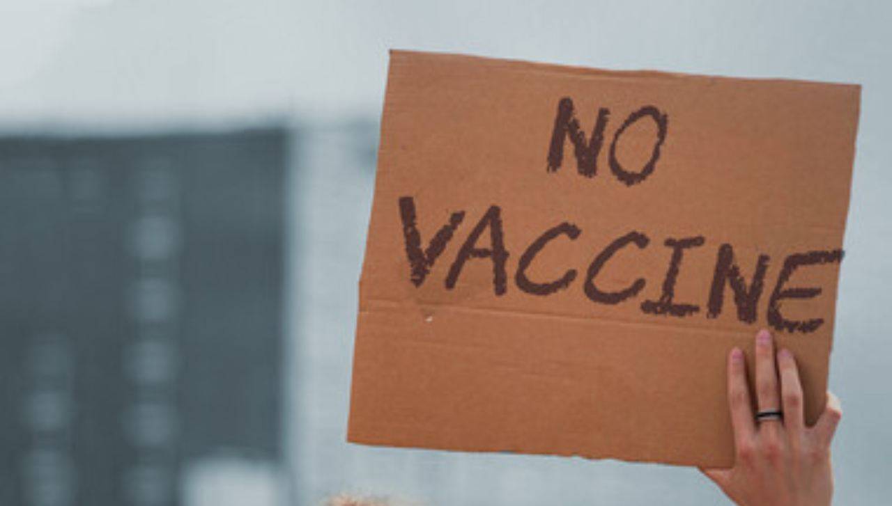 Dipendenti No Vax: Google richiede il vaccino per continuare il rapporto di lavoro, altrimenti...