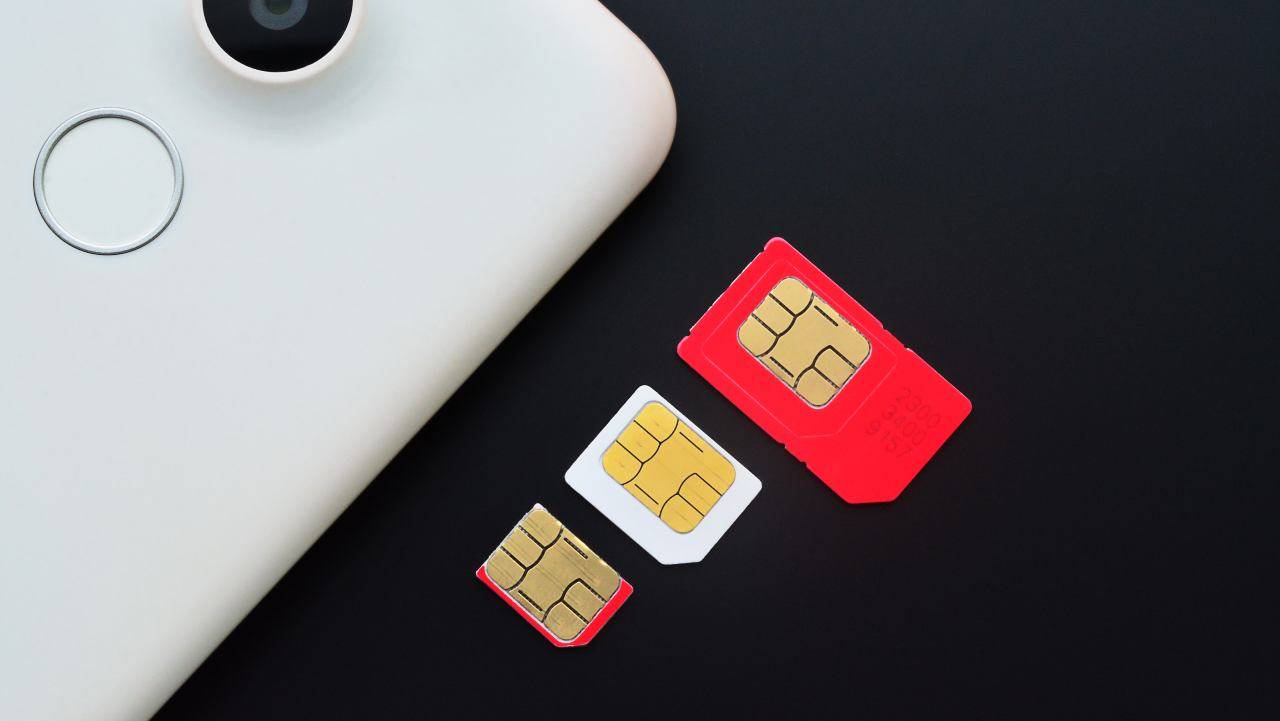 1 sim 1 esim. Dual Nano SIM Esim iphone. Dual SIM (Nano-SIM + Esim). 1 Nano-SIM/Esim. Nano SIM И Esim что это.