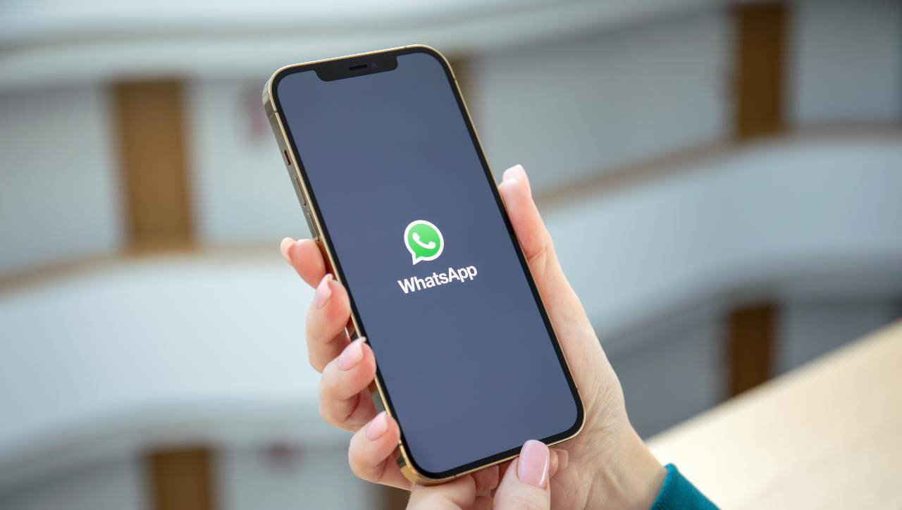 Scomparsa automatica dei messaggi: la geniale funzione WhatsApp ora per tutti