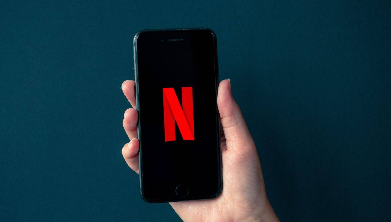 Brutte notizie dagli USA: Netflix ha già aumentato gli abbonamenti, presto accadrà anche a noi?