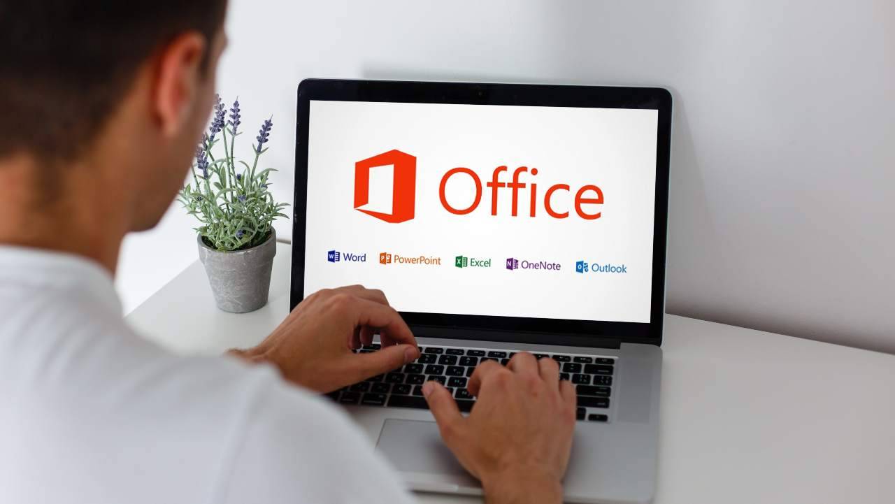 Microsoft Office ci va giù duro: da oggi addio alle macro