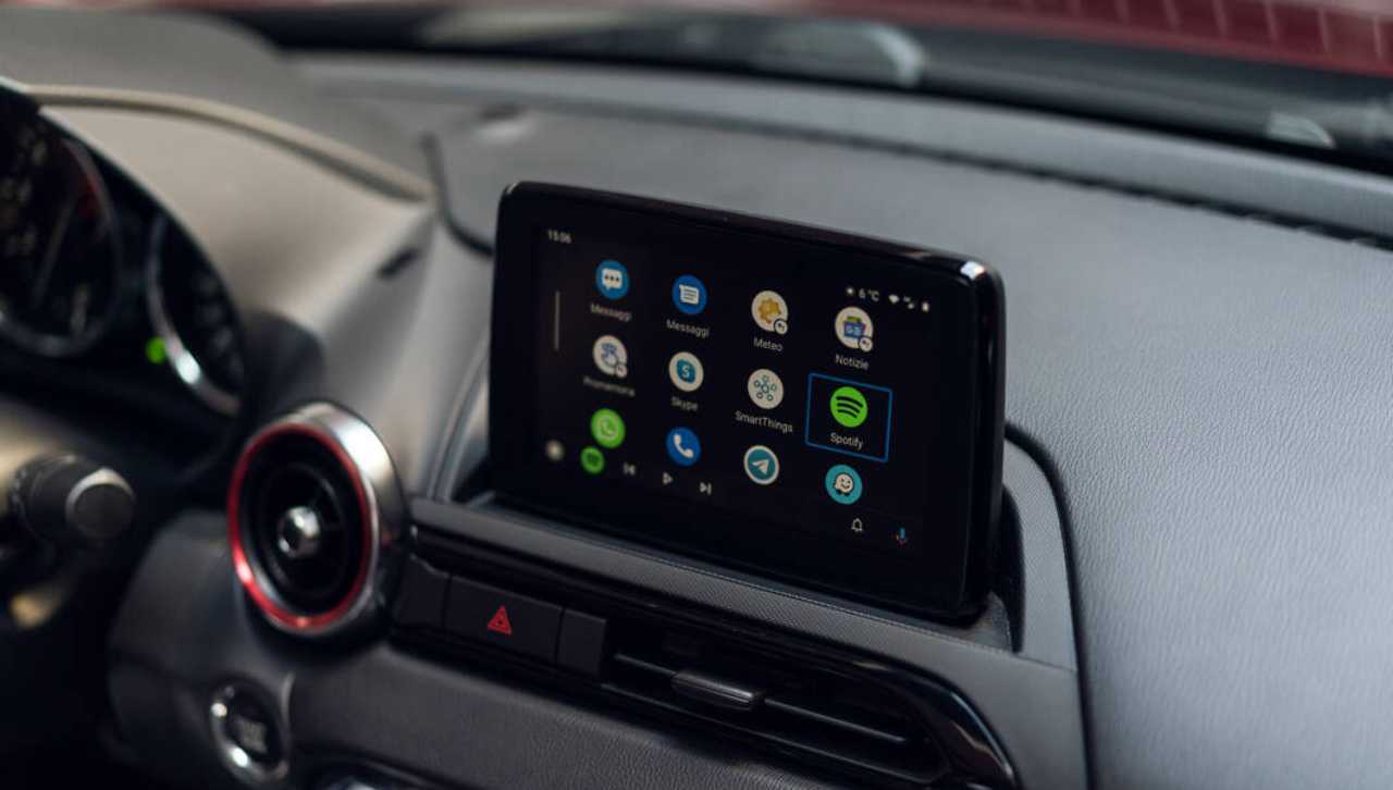 Ora Android Auto ti verifica anche la qualità dei cavetti Smartphone - USB che utilizzi