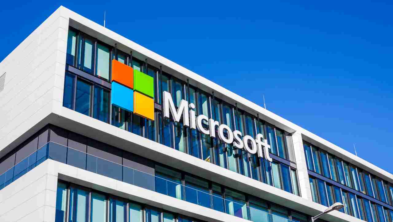 Microsoft chiude le trattative con Nuance: acquisizione completata con successo