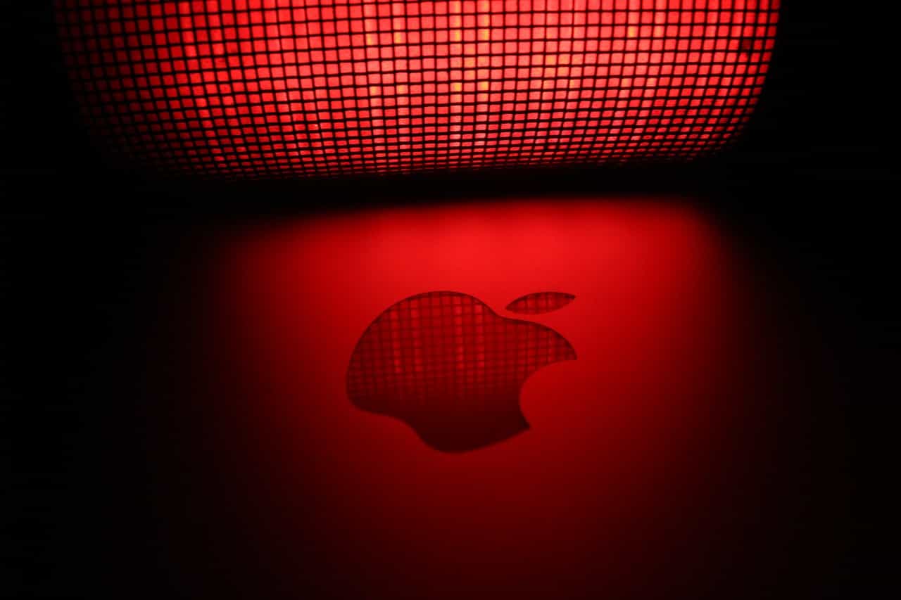 apple