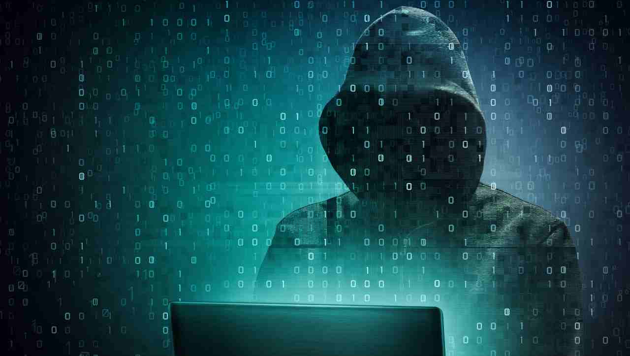 Brutto colpo nel Dark Web: smantellato Hydra, il più grande mercato illegale