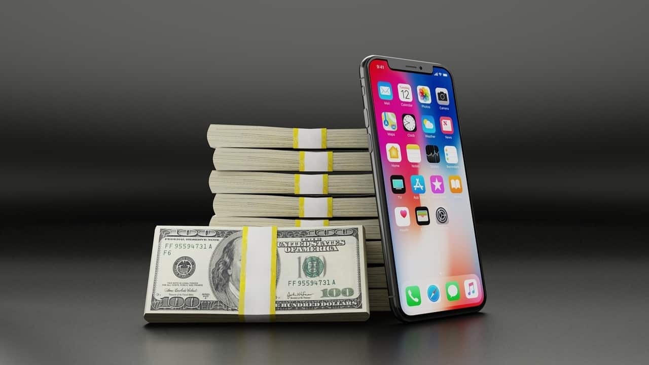 smartphone e soldi