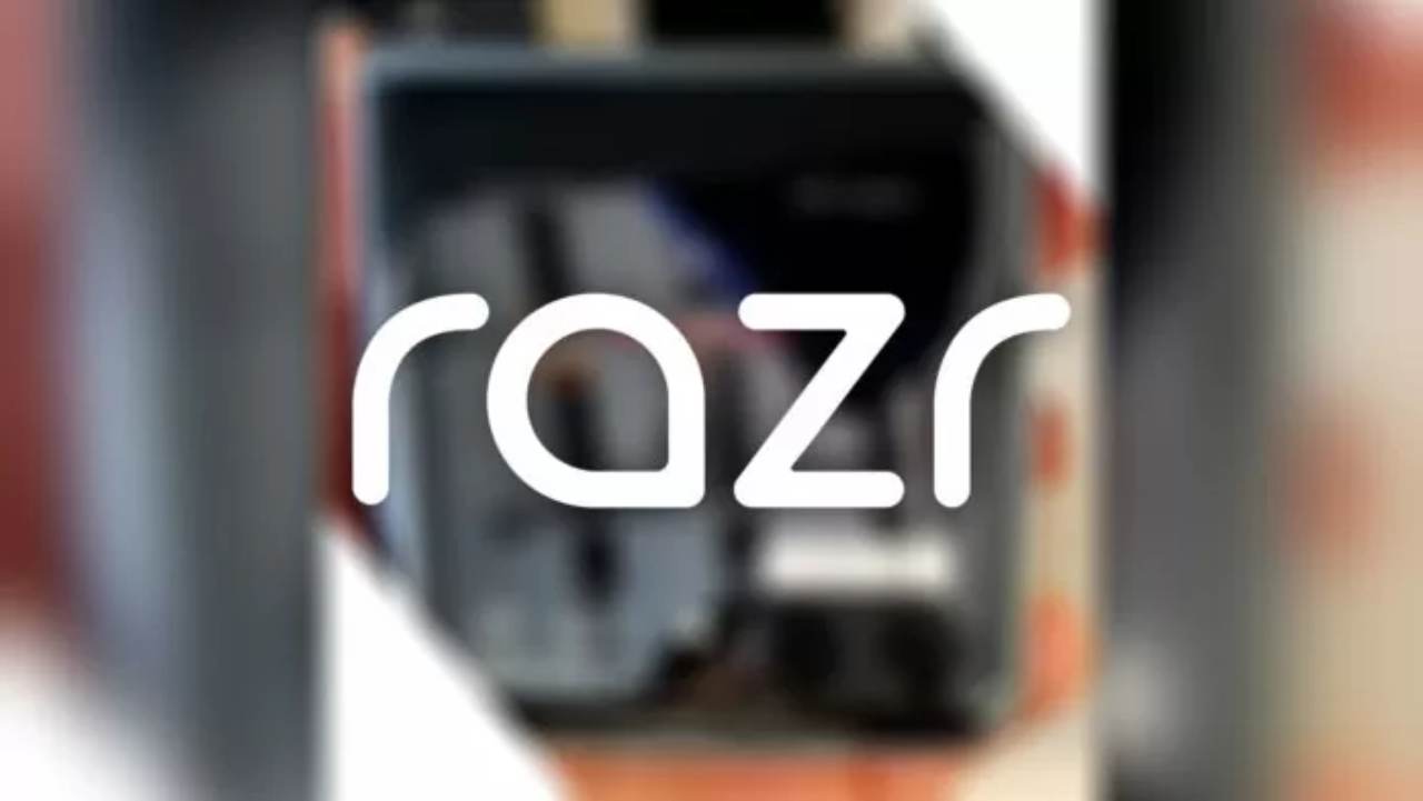 Moto Razr 2022, arrivano le prime foto dell'iconico cellulare di Motorola tutto rinnovato