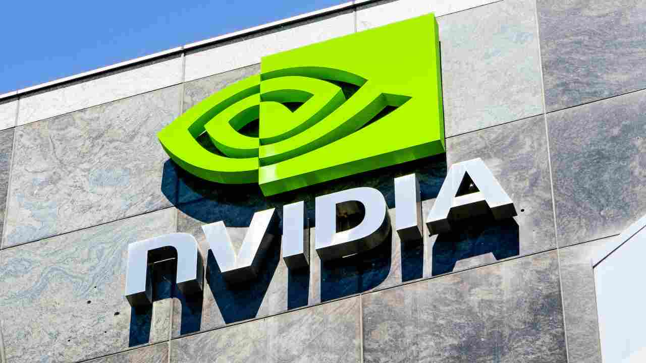 Nvidia presenta il suo nuovo paio di occhiali, anzi un vero e proprio visore super ridotto