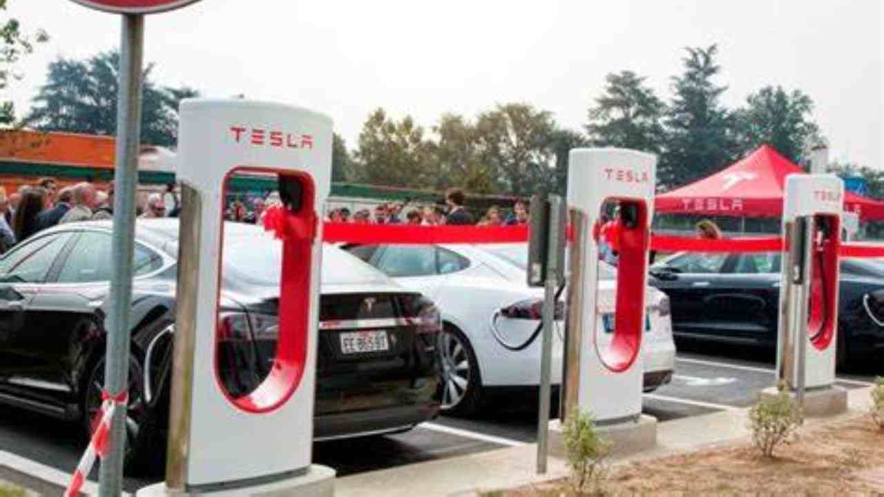 Stazione Supercharger