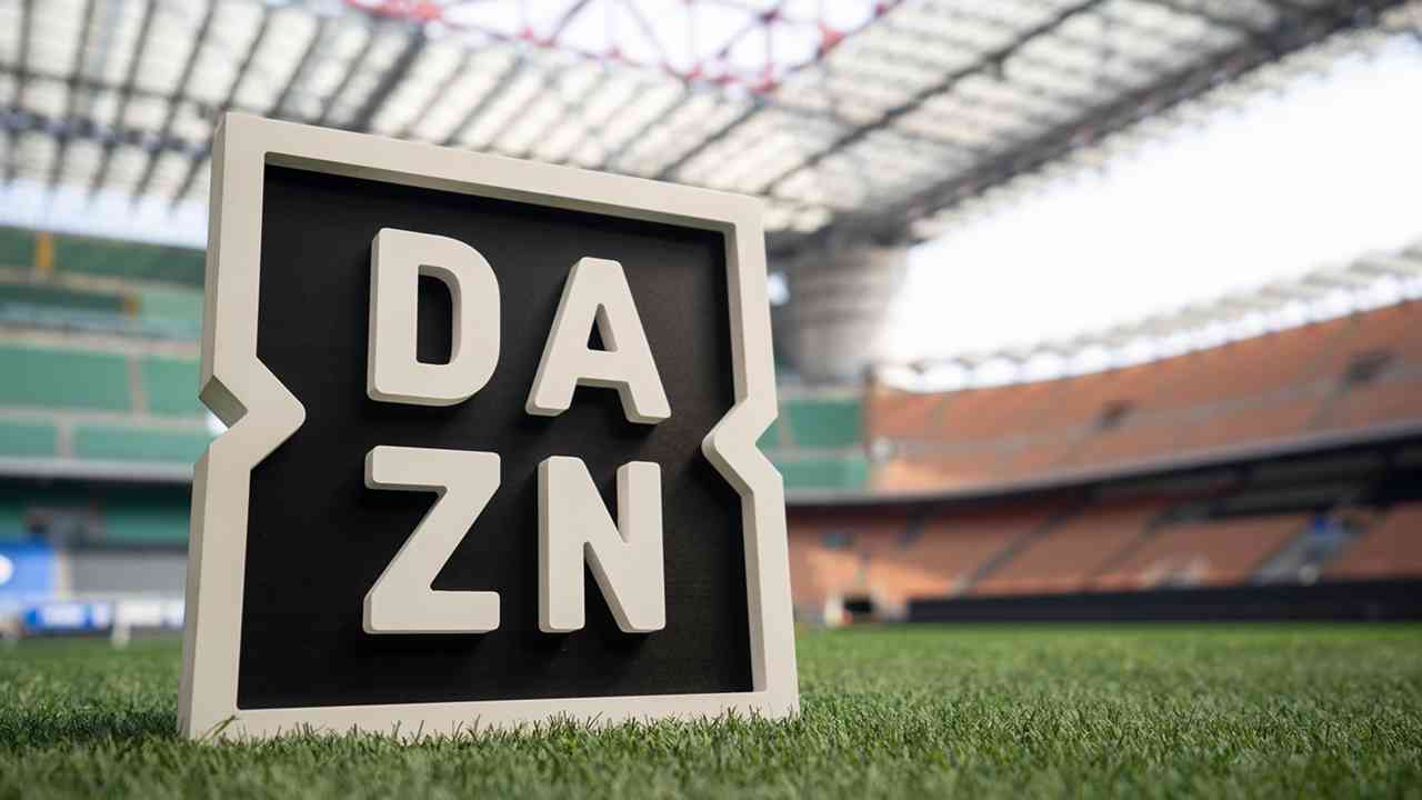 DAZN si aggiorna per la serie A 2022/2023, modifiche e prezzi del servizio streaming
