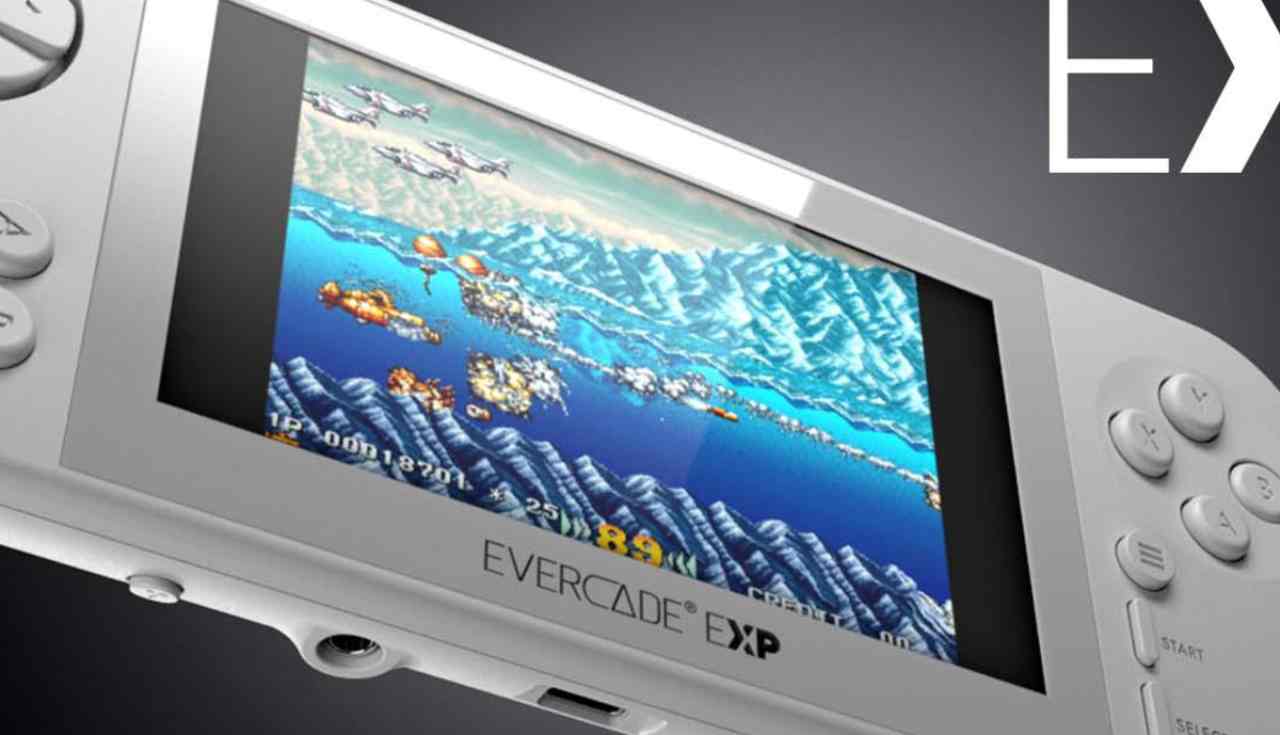 Annunciata la nuova console portatile EXP, il futuro del retrogaming presentato da Evercade