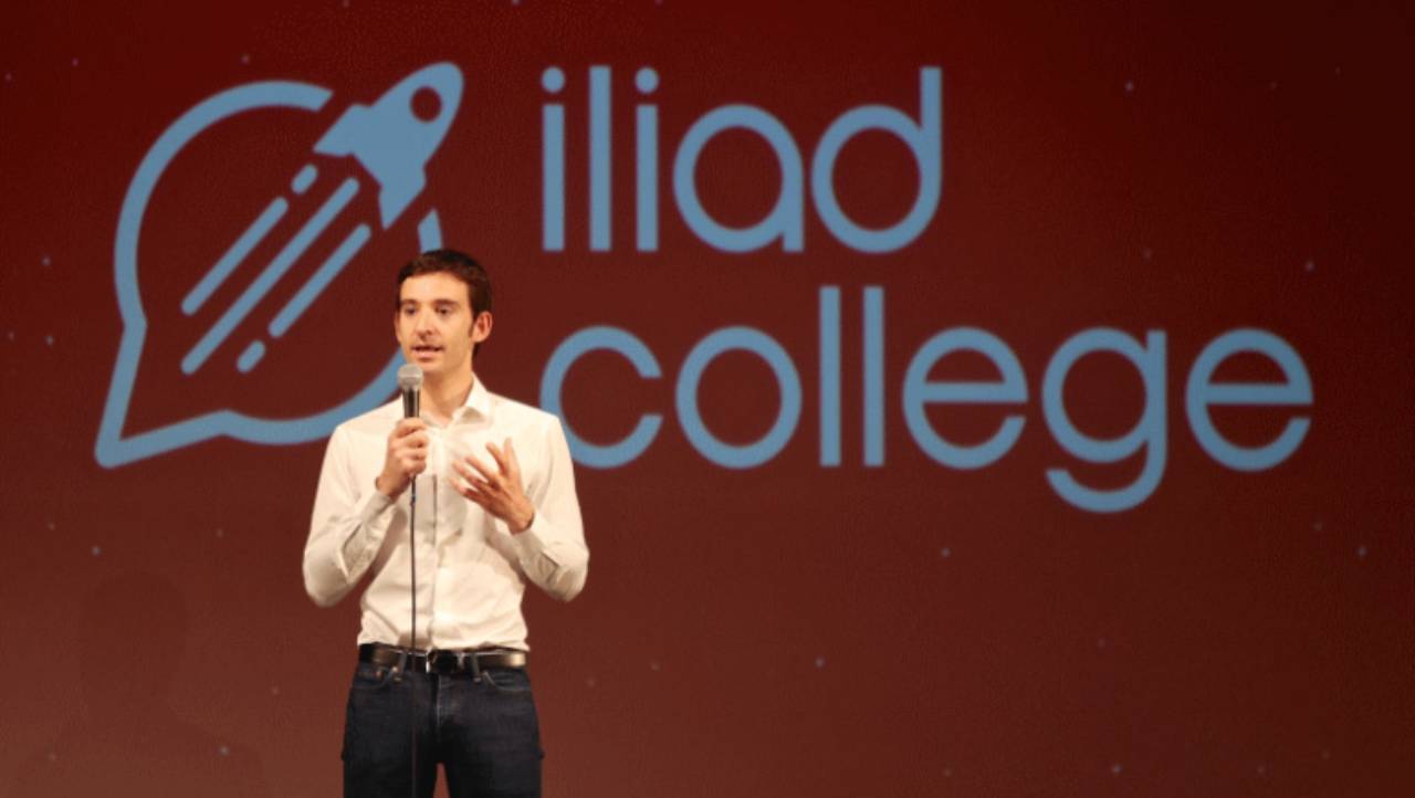 Iliad entra nel mondo dell'istruzione con un College tutto suo per la formazione di professionisti
