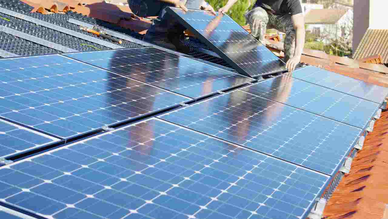 Pannelli solari doppiamente Green, grazie ad ACS e Levante, una novità ecologica fantastica