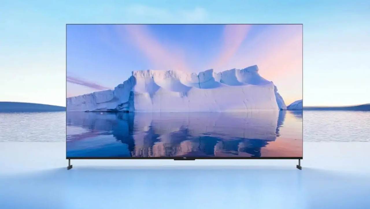 TCL porta la nuova Smart Tv da 98": un megaschermo con IMAX Enchant incluso