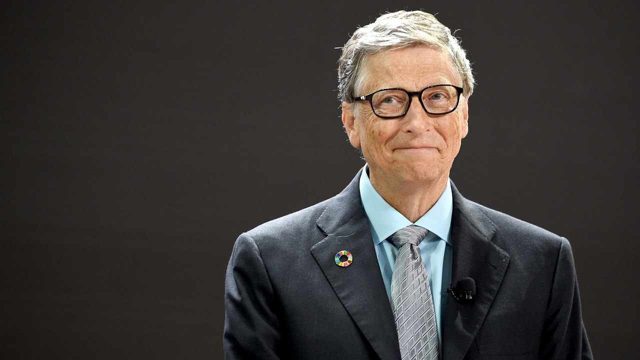 Bill Gates rinuncia a tutti i suoi soldi per donarli in beneficienza: ecco il progetto