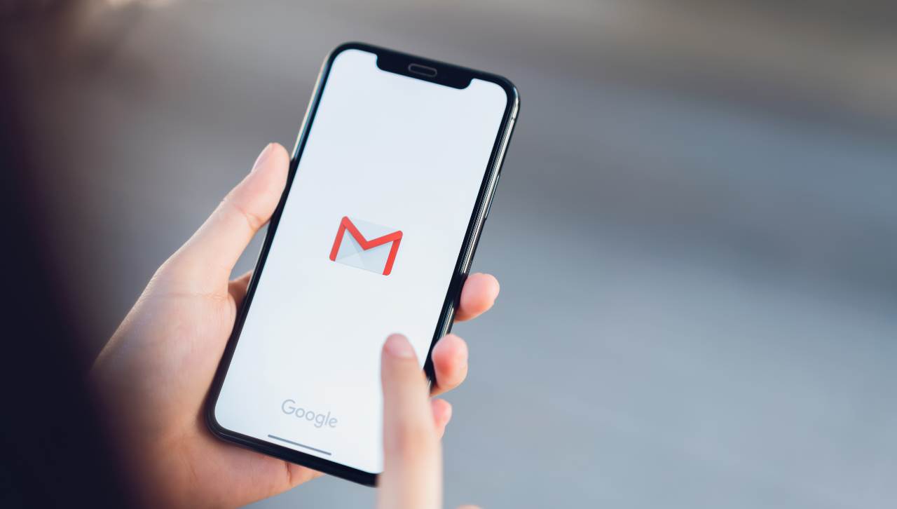 Gmail cambia forma, la nuova casella di posta elettronica sarà spettacolare ed è già per tutti