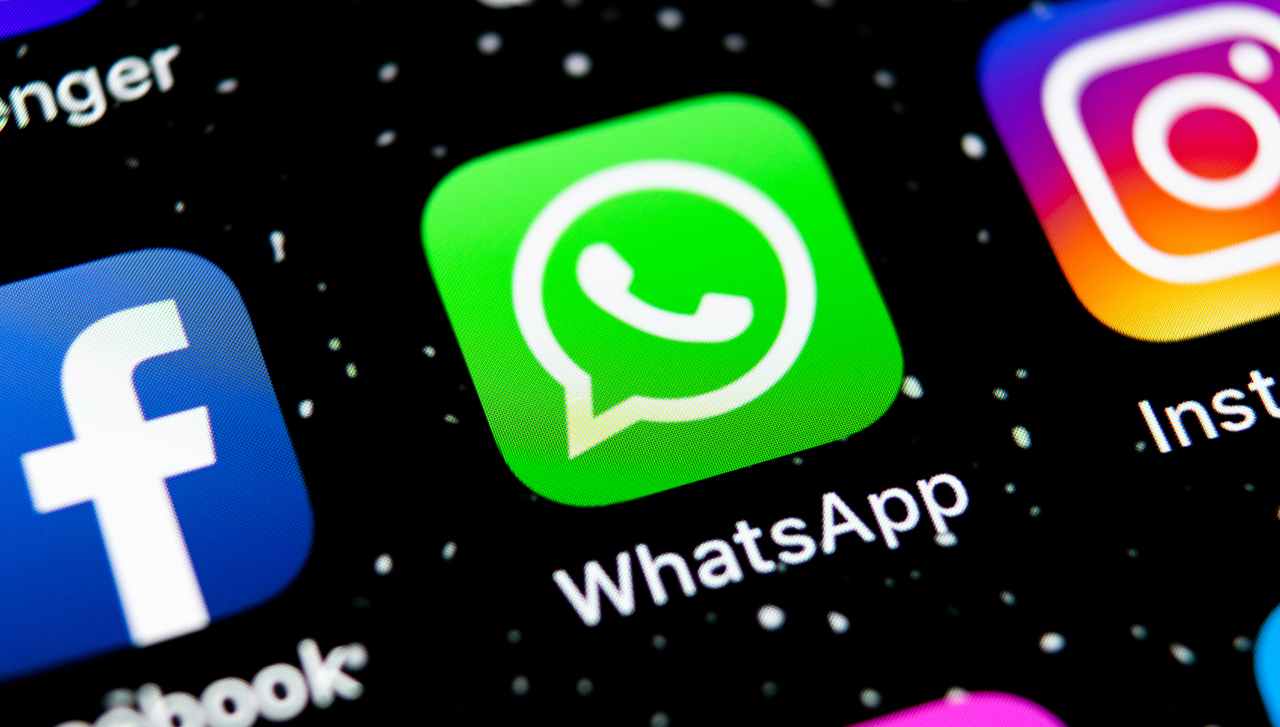 WhatsApp, ora tutti possono spostare la cronologia chat tra dispositivi, la funzione è ufficiale