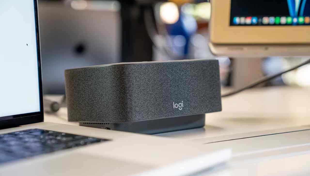 Logi Dock ovvero il sistema perfetto per raccogliere in un solo docking, audio ed alimentazione con design