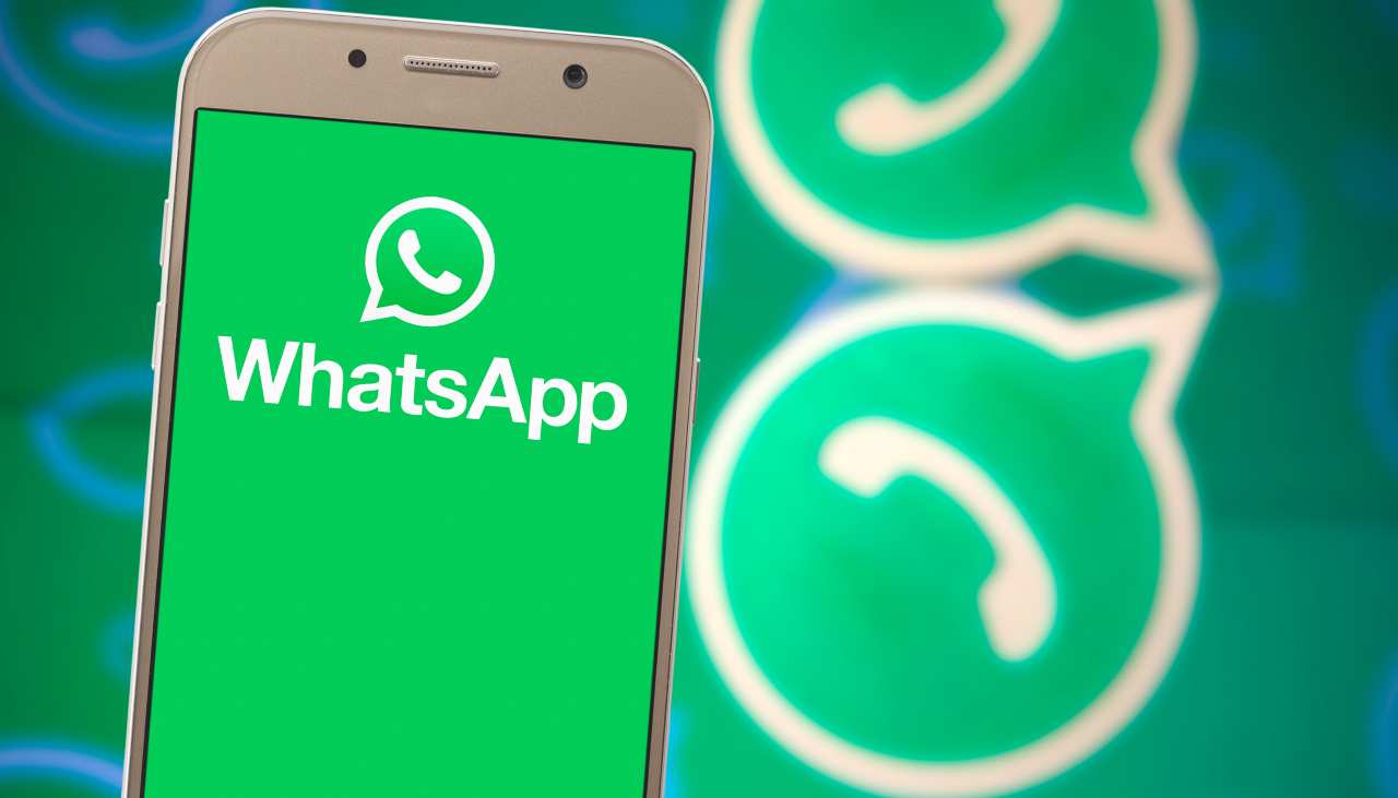 Icona misteriosa su Whatsapp, chi l'ha vista non sa a cosa serve, scopriamo come usarla