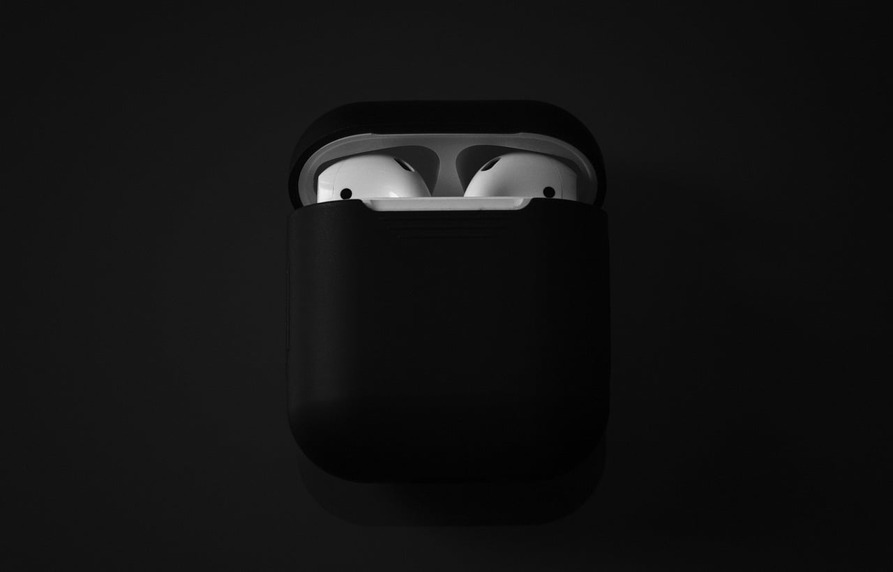 airpods custodia nera