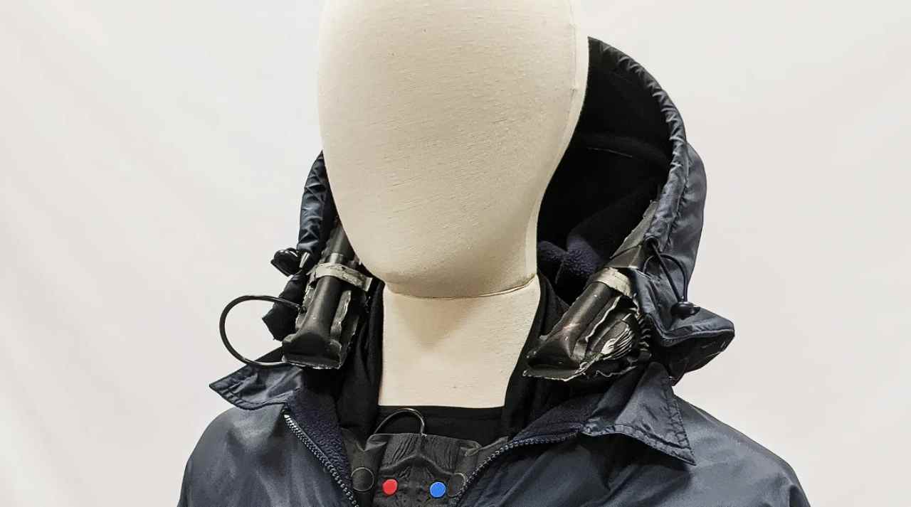 Indossare un robot? Con questa giacca potrai farlo, e non solo. La wearable tech è il futuro?