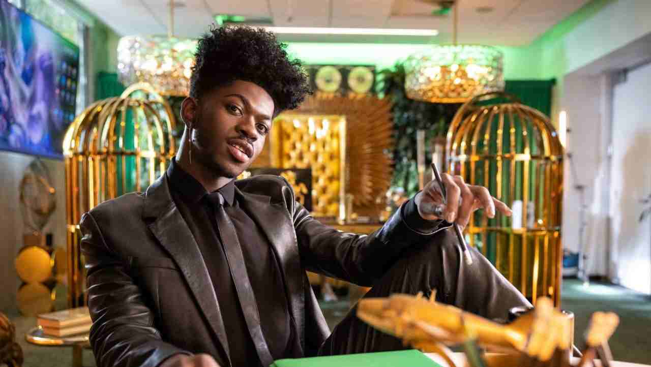 Special Guest ai Mondiali di League of Legends, il rapper Lil Nas canterà la open e porterà la SUA nuova skin