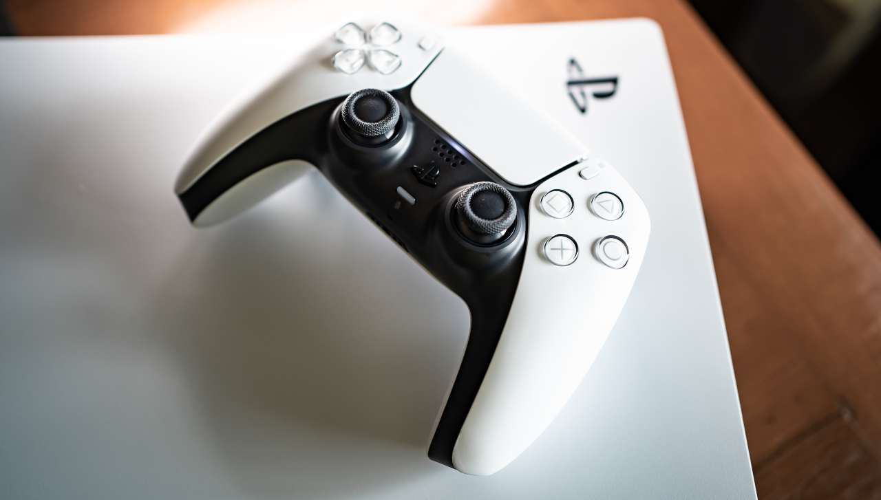 PlayStation 5 migliora le prestazioni grazie ad un nuovo processore da 6 nanometri, scopri tutti i dettagli