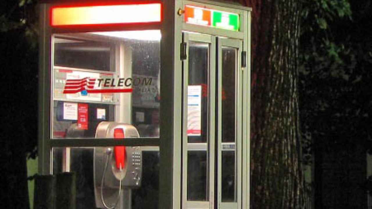 Cabina telefonica