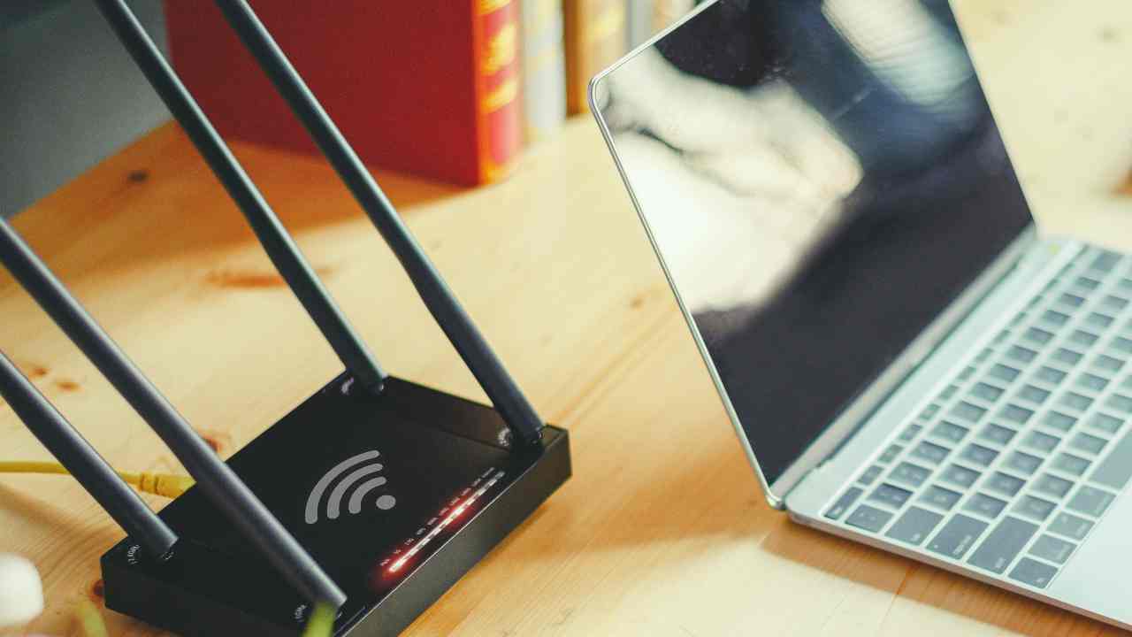 Connessione Wi-Fi - Androiditaly.com 20221019