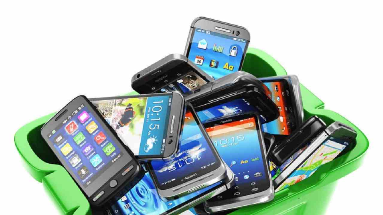 Smartphone usati - Androiditaly.com 20221021