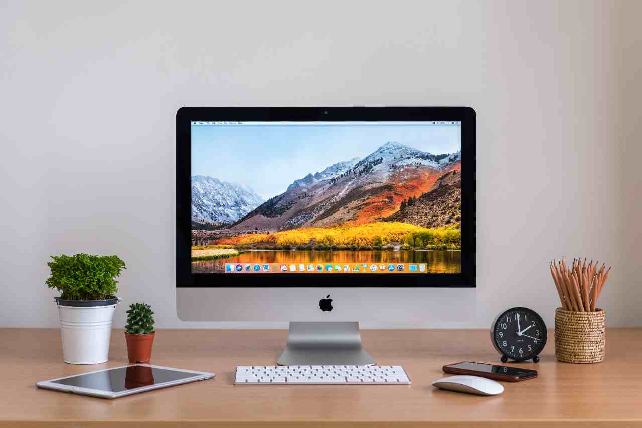 iMac - Androiditaly.com 20221014