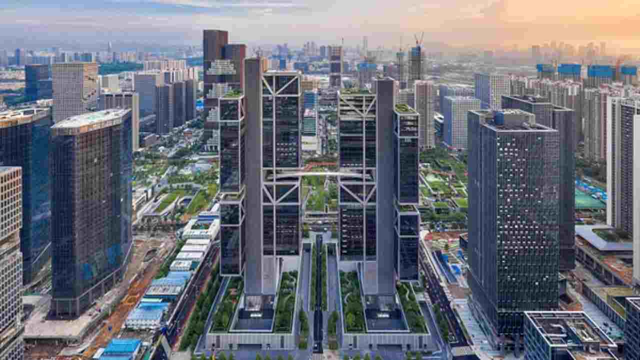 DJI porta Sky City, un doppio grattacielo in HQ: gli appassionati di droni non potranno perderlo