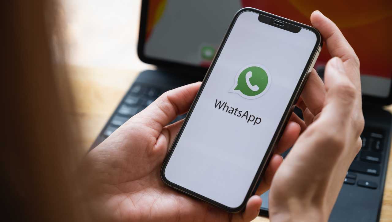 WhatsApp, incredibile la nuova funzione di modifica dei messaggi: ecco come funziona