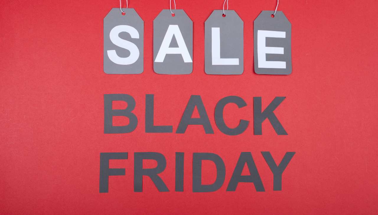 Sai davvero come fare acquisti durante il Black Friday? Questo vademecum può aiutarti tantissimo