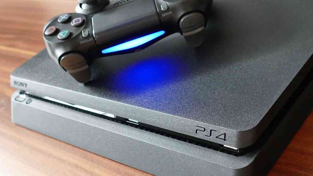 Bella la PlayStation, ma ti sei mai chiesto quanto consuma? Non te lo aspetteresti mai