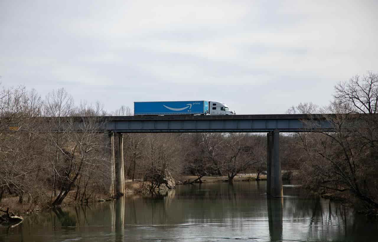 Camion consegne amazon prime